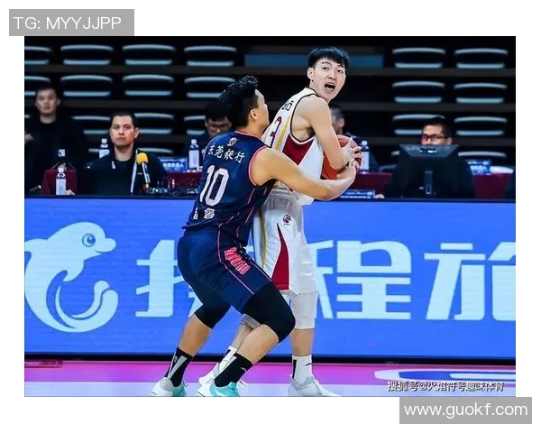 成都网球队在全国锦标赛中的灵活性展现与战术分析